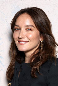 Photo of Anaïs Demoustier as Metadata (voice)