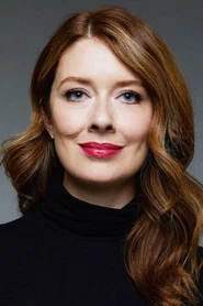 Photo of Nadia Quinn as Leslie