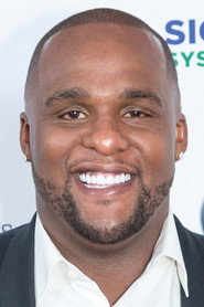 Photo of Glen Davis as Bruce