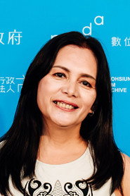 Photo of Libix buying Wu hailing as Mother Lin