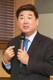Photo of Ko Sung-kook