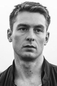 Photo of Toby Wharton as Low Beak