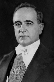 Photo of Getúlio Vargas as Self (archive footage)