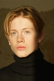 Photo of Casper von Bülow as Klaus Voorman