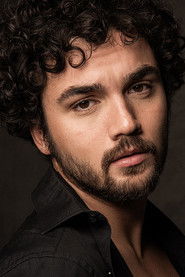 Photo of Gabriel Contente as Roberto