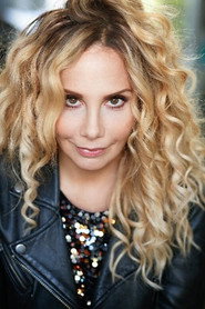 Photo of Sarah Deffeyes