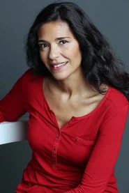 Photo of Paula Pais as Luísa
