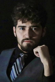 Photo of Mario Alanís Torres as Garret