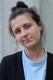 Photo of Sofia Falzberger as Elfi