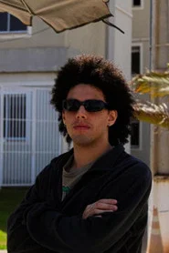 Photo of Lucas Aaron as Assistente 3