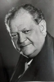 Photo of Rudolph Schildkraut as Isaac Abrams