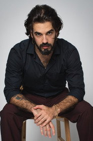 Photo of Álvaro Vega as Luís de la Isla