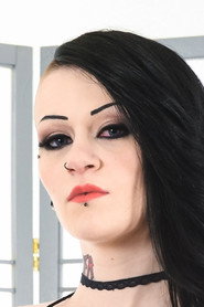 Photo of Mallory Maneater as Roxi