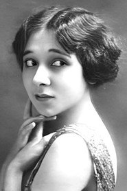 Photo of Fania Marinoff as Trina Sieppe