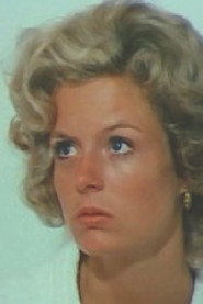 Photo of Victoria Holloway as Daisy