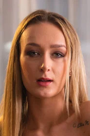 Photo of Elena Lux