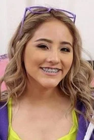 Photo of Mila Hendrix