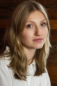 Photo of Annalisa Weyel as Jennifer Naber