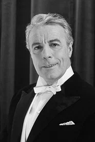 Photo of Johannes Heesters as Dr. Siedler