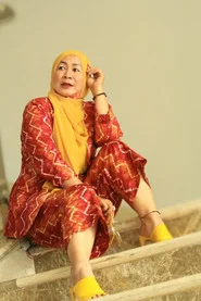 Photo of Rina DD Basrindu as Mak Ijah