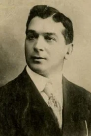 Photo of Romeo Bosetti as Directeur