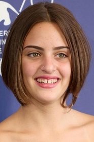 Photo of Luana Giuliani as Adri/Andrea