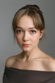 Photo of Евдокия Юшкевич as Алиса