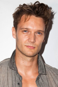 Photo of Oliver Kieran-Jones as Lloyd