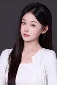 Photo of Liu Lange as 余早