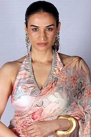 Photo of Karishma Modi as Queen Bee