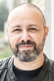 Photo of Hakim Harder
