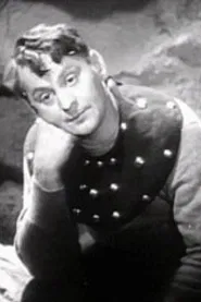 Photo of Donald Kerr as Happy Hapgood