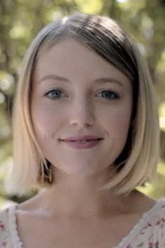 Photo of Claudia Orozco as Karina