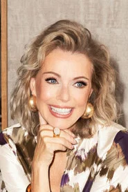 Photo of Karina Nippérus as Self - Real Estate agent The Agency