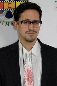 Photo of Jose Prendes as Malcolm Grant / Quint Barrow