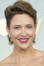 Photo of Jill Wagner as Maggie