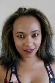 Photo of Chanelle Santos
