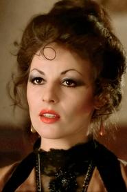 Photo of Fanny Magier as Hélène