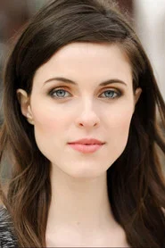 Photo of Alysse Fozmark as Tabitha