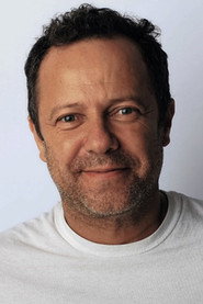 Photo of Vik Muniz as Himself