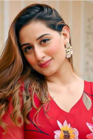 Photo of Uditi Singh as Young Maya