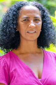 Photo of Luciana Souza as Antônia