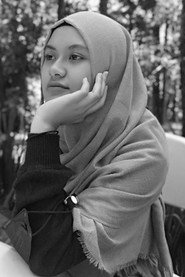 Photo of Sabrina Anggraini as Pelayan Kafe