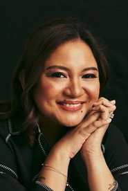 Photo of Antoinette Jadaone as Direk / Documentarist