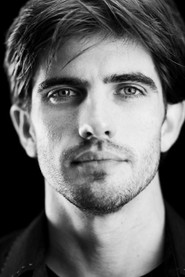 Photo of Omar Avila as Pipo