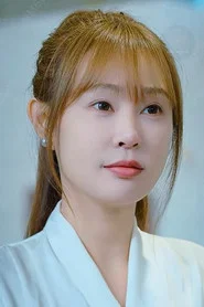 Photo of Gong Dan as Feng Ling [Li Jun Yu's assistant]