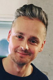 Photo of Tom Chaplin as Self