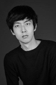 Photo of Seong Ho-jun as Hyun Jin