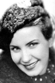 Photo of Greta Bjerke as Dolly