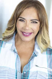 Photo of Kiki Melendez as Woman at Store #4